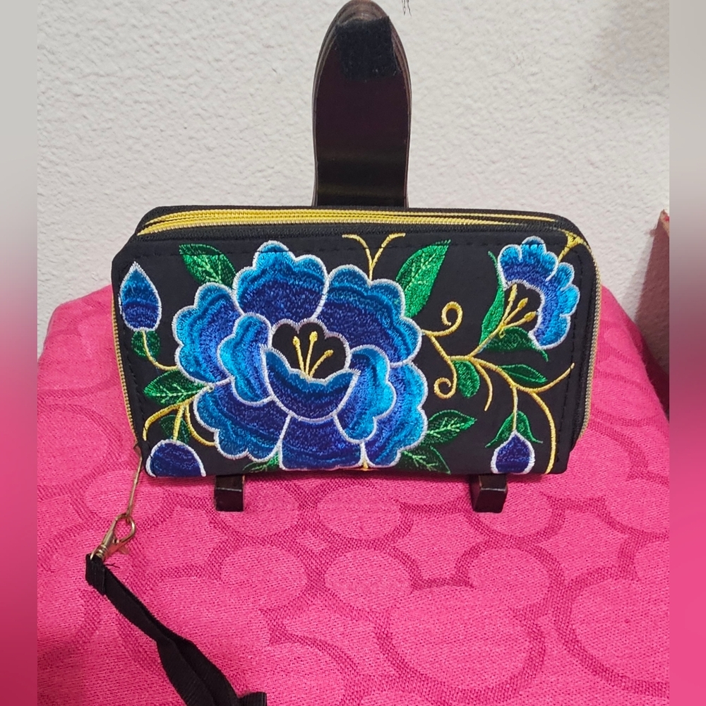 Floral Embroidered Black Clutch